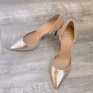 Banana Republic heels💛